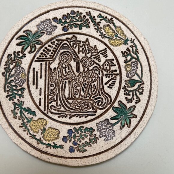 Amaranth Stoneware Ltd. Handcrafted Nativity Themed Ceramic Trivet With 15th Cen - Picture 2 of 10